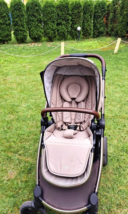 Пълен Комплект Количка Mamas and Papas Ocarro и кошница Maxi Cosi