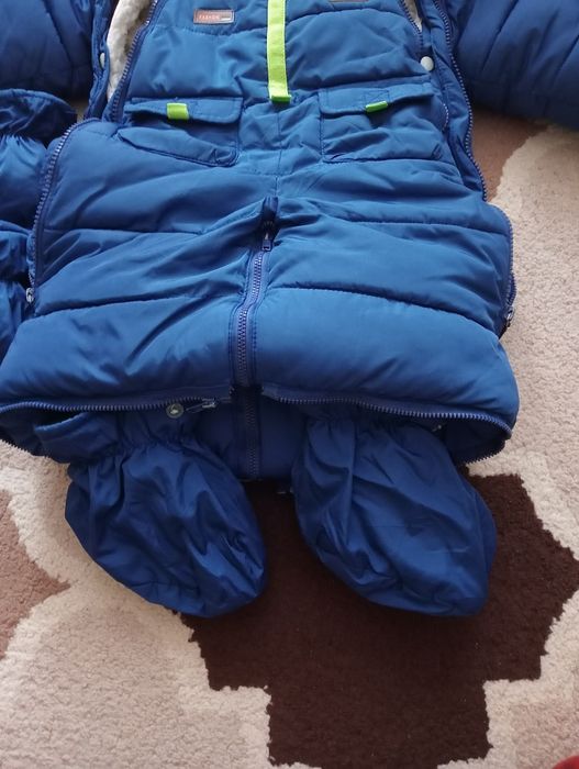 Продам детский комбинезон