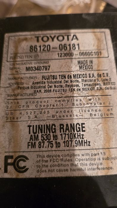 Автомагнитола оригинал с Camry 40