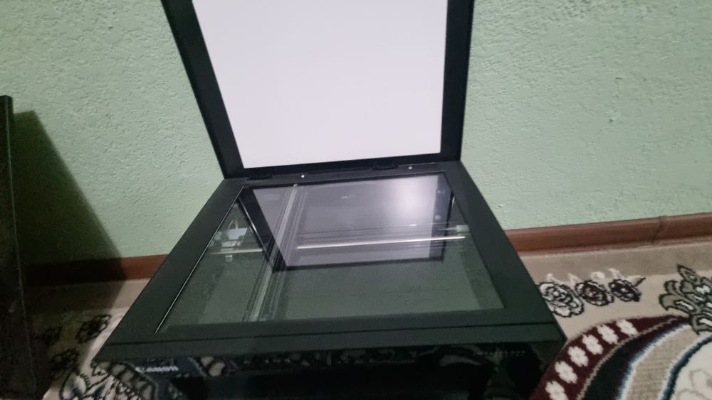 Canon mf 3010 holati yangi