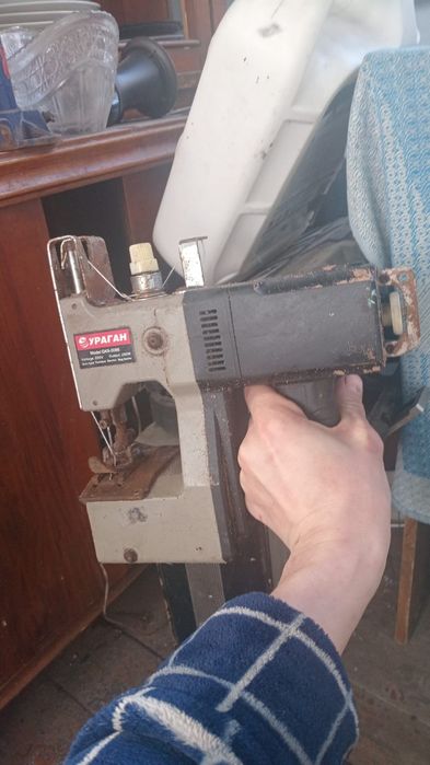 Машинка для шитья мешков