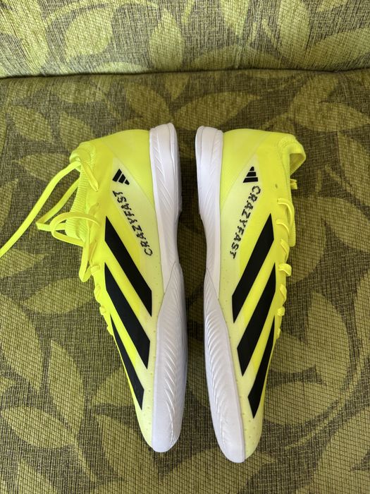 Футболни обувки за зала Adidas X Crazyfast League