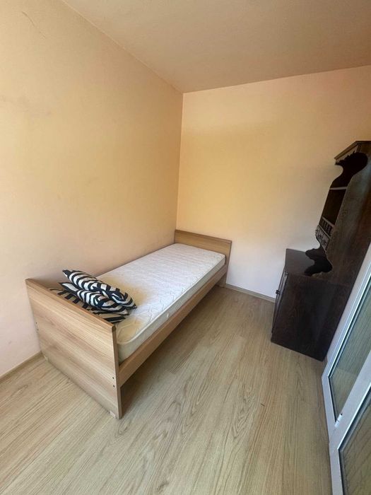 Дава се под наем Четиристаен апартамент в София, Изгрев - 120 кв.м за 700 € - Снимка #10