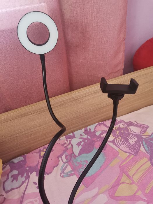 Селфи ринг със стойка, държач за маса и дистанционно