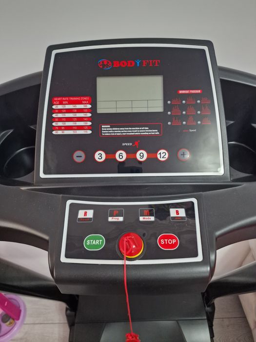 Banda de alergare BodyFit