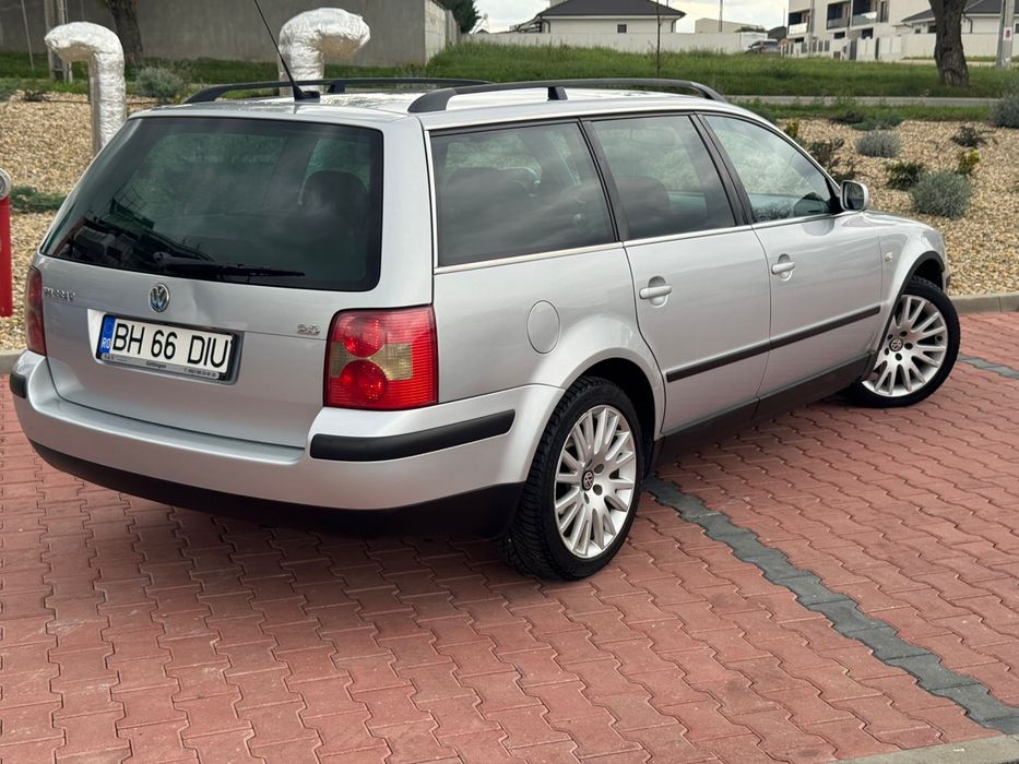 VOLKSWAGEN Passat 2003 — imagine 4