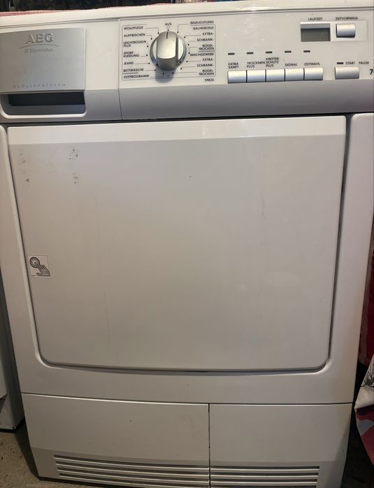 Сушилня AEG 7кг.