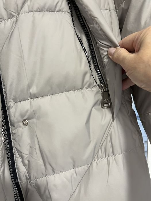 Пуховик зимний женский