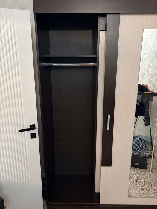 Продаю Шкаф 160х210 срочно