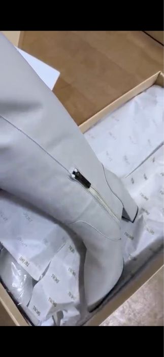 Сапоги осенние новые