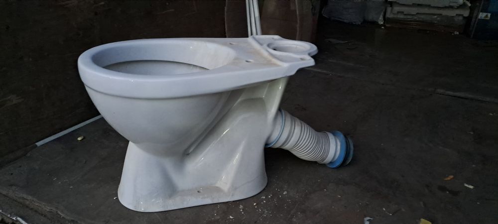 Унитаз продам в хорошем состоянии