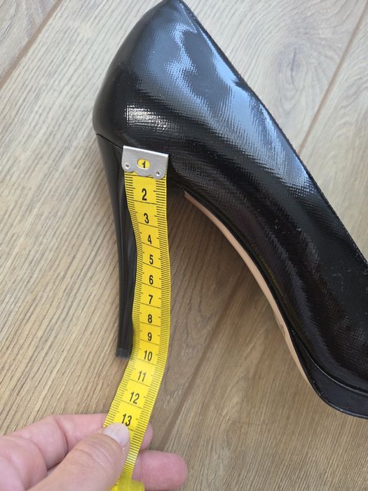 Pantofi din piele, toc cui, marime 39