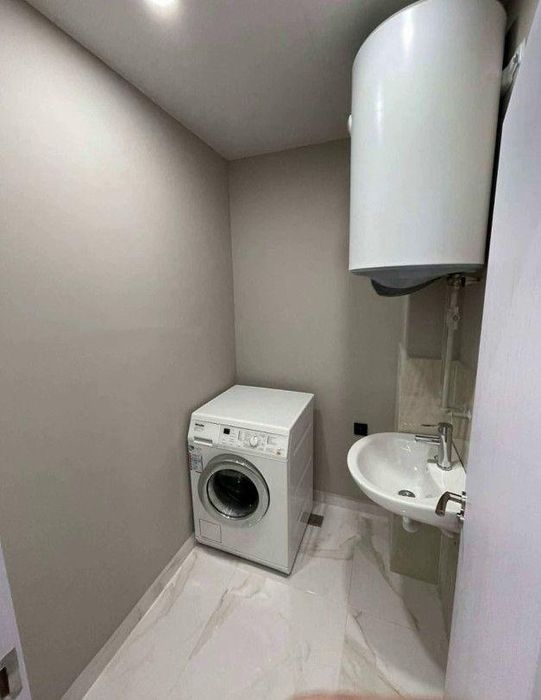 Дава се под наем Двустаен апартамент в София, Малинова долина - 68 кв.м за 746.64 € - Снимка #6