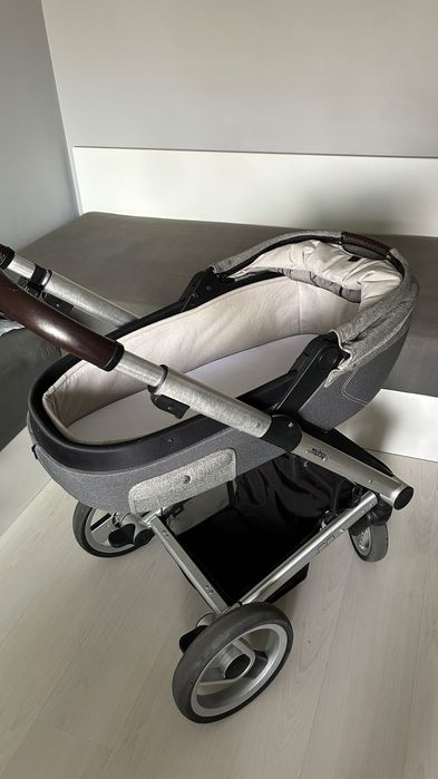 Бебешка количка Mutsy iGo 2в1