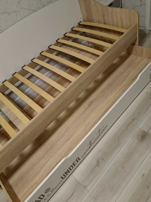 Продаю мебель диван и кровати