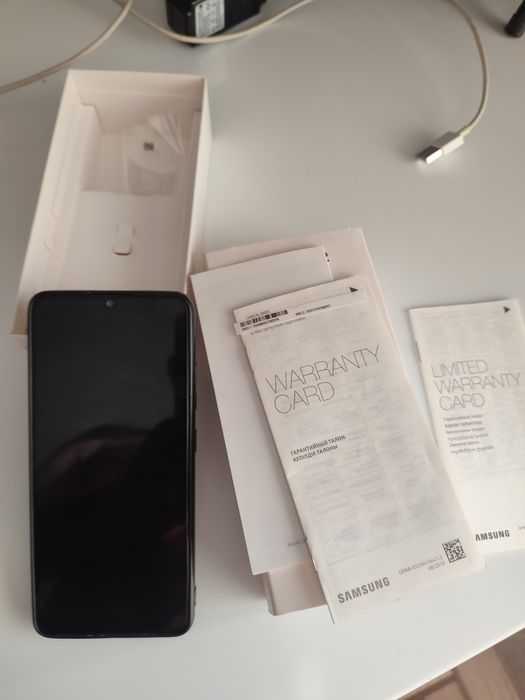 Телефон Самсунг А32