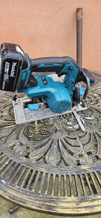 circular makita DHS680 brushless