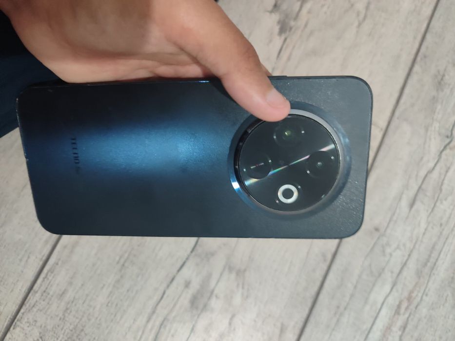Продаю tecno spark 30c или обмен