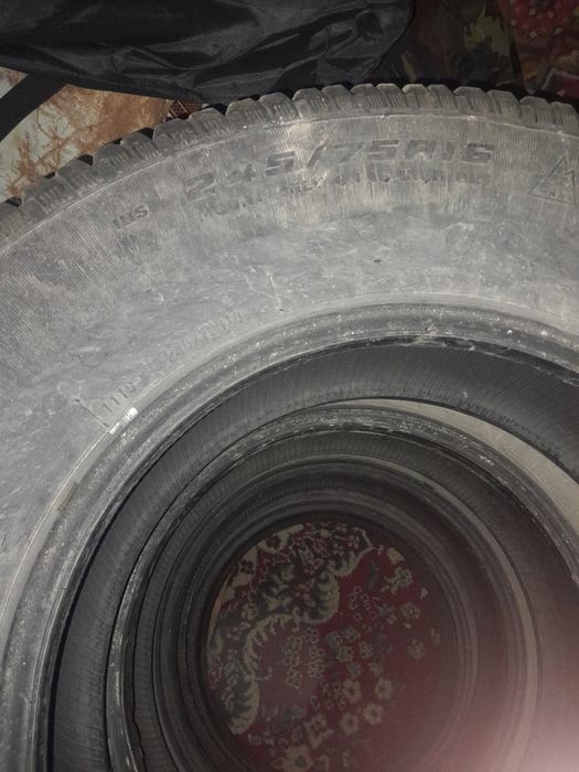 Продам зимние шины