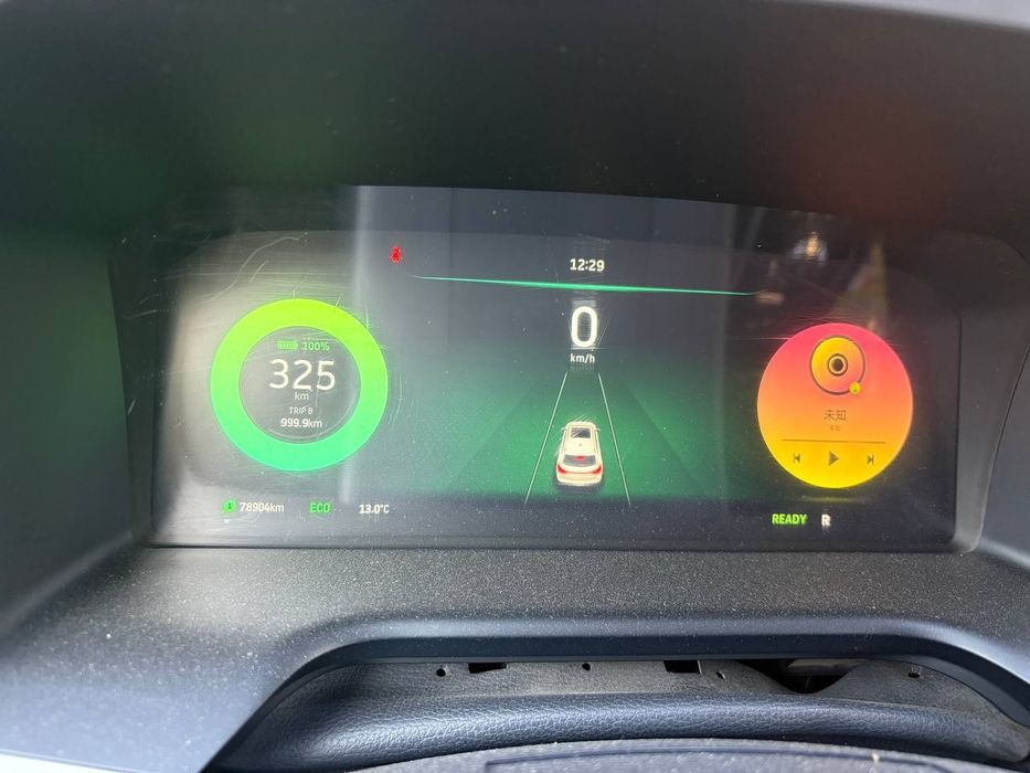 Продам электромобиль Weltmeister EX5 в отличном состоянии.