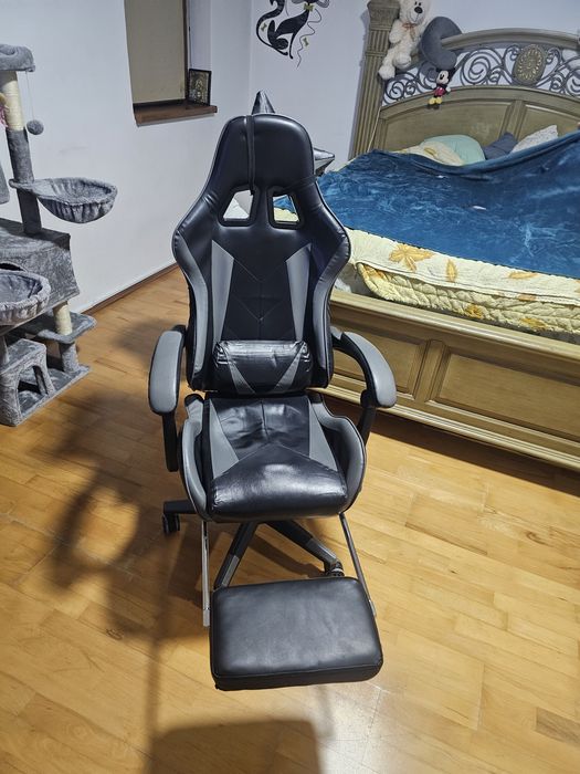 Scaun Gaming Reglabil piele