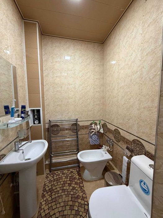 2х комнатная квартира на 3 этаже 65кв/м, в Самарканде