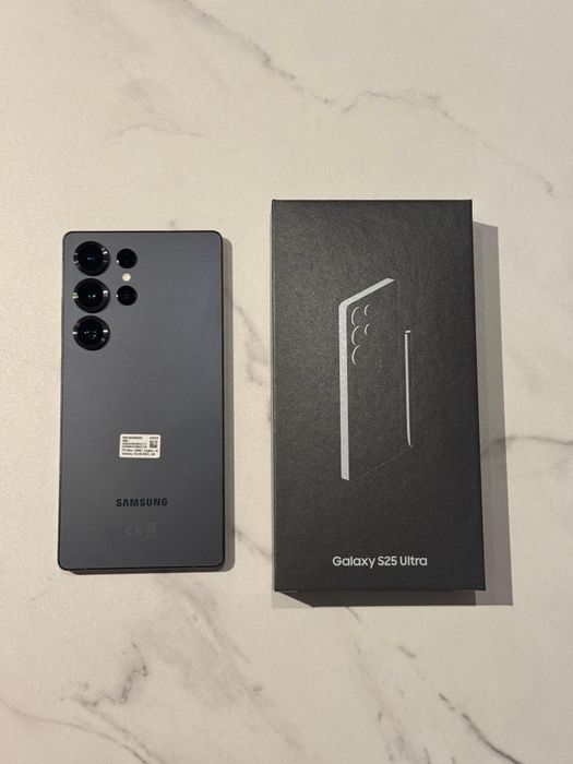 Samsung Galaxy S25 Ultra – Full Box – Garanție 2028 – Baterie 100%