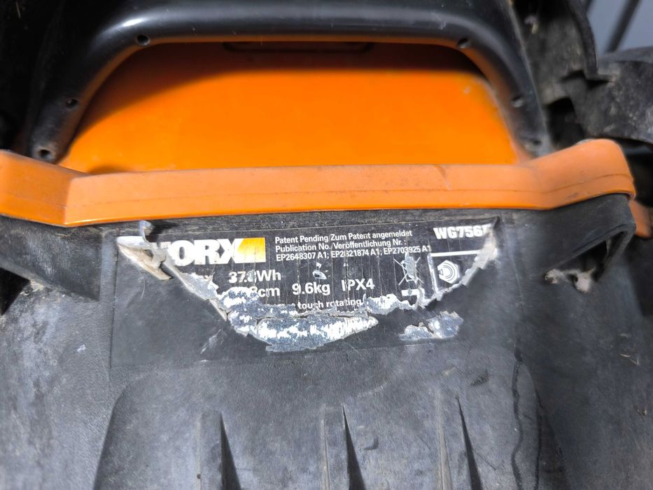 Robot de Tuns Iarbă WORX Landroid WG756F