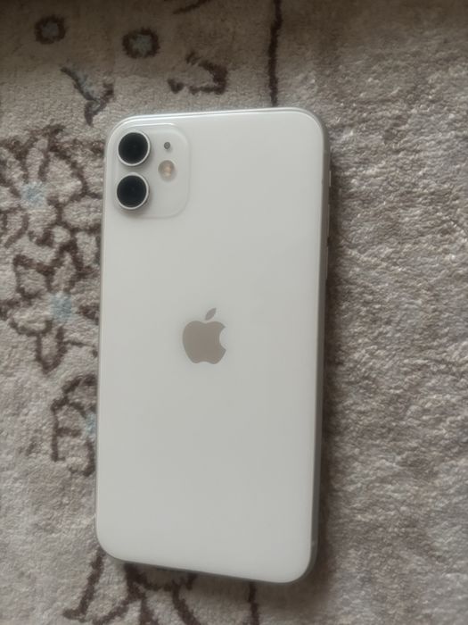 iPhone 11, 64 GB, в хорошем состоянии