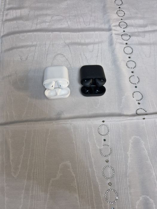 Căști wireless universale