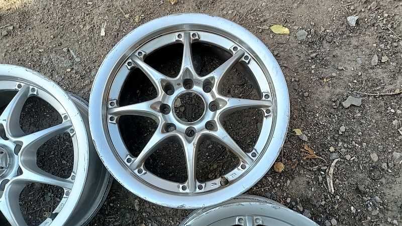 Продам легкосплавные диски на Volkswagen