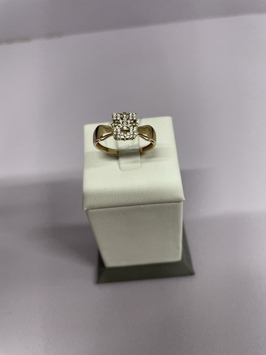 Кольцо с камнями/ СР038706