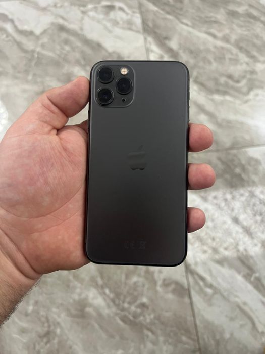 Продам iphone 11 pro 256 GB батарея 100% новая