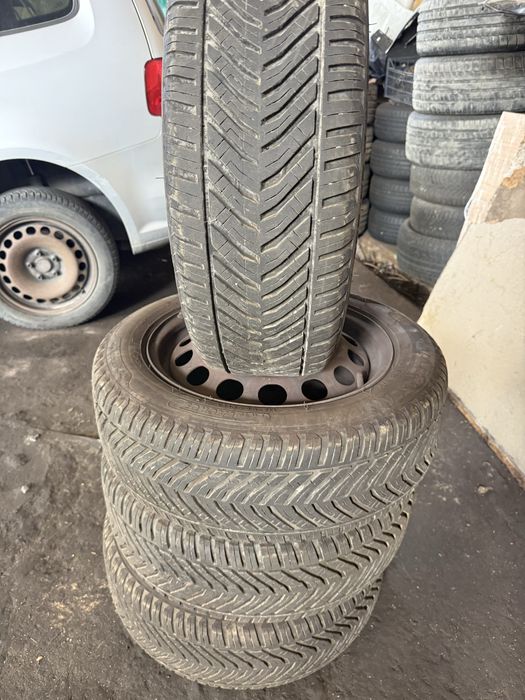 Гуми с джанти 205/55/16 VW