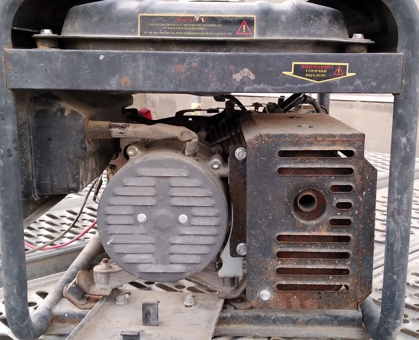 Продам генератор