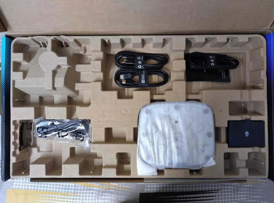 Dell Alienware 27'',180Hz,1ms,IPS,AdaptiveSync