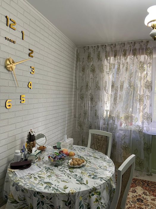 Продам 1 ком 3/5. Борки