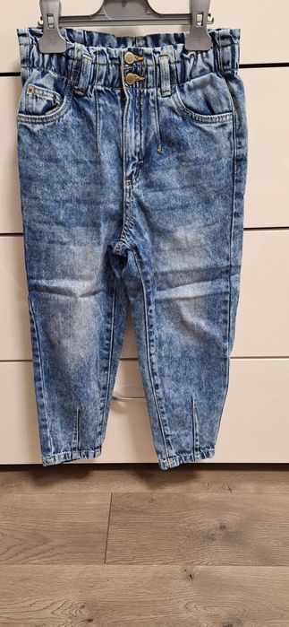 Дънки за момиченце