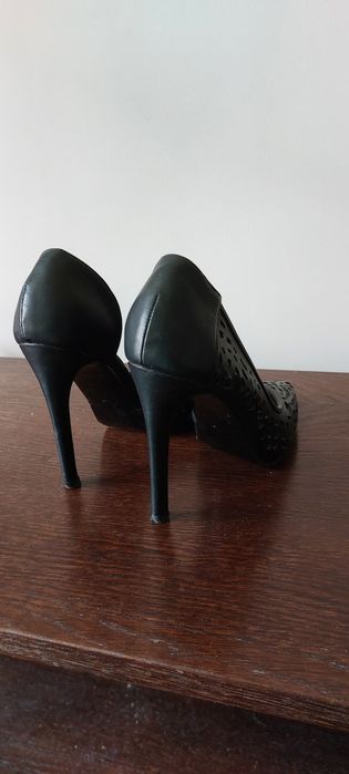 Pantofi Stiletto