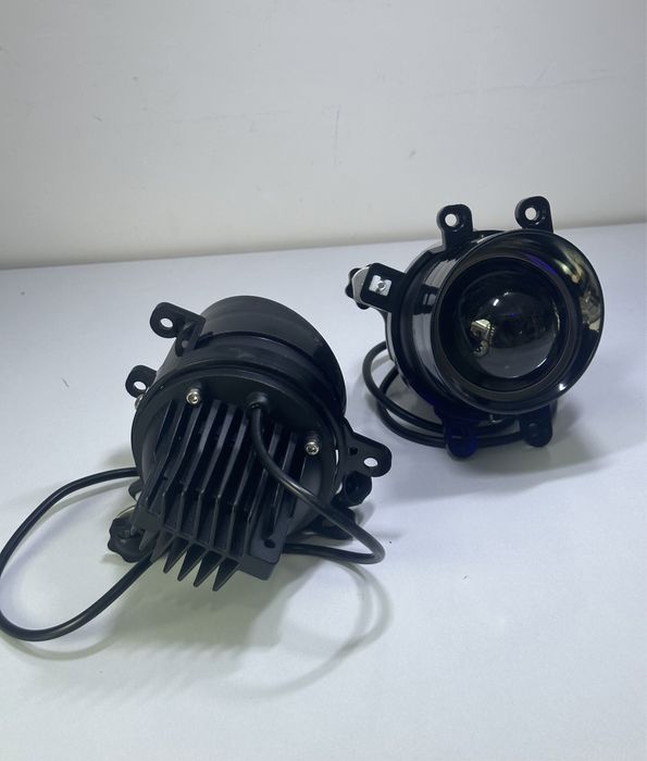 Противотуманки на toyota 150W