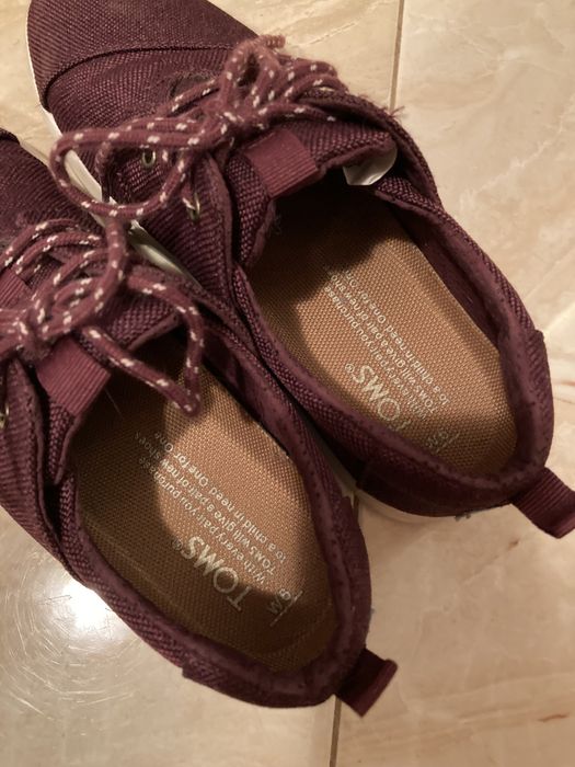 Маратонки и мокасини Toms, Lacoste размер 36