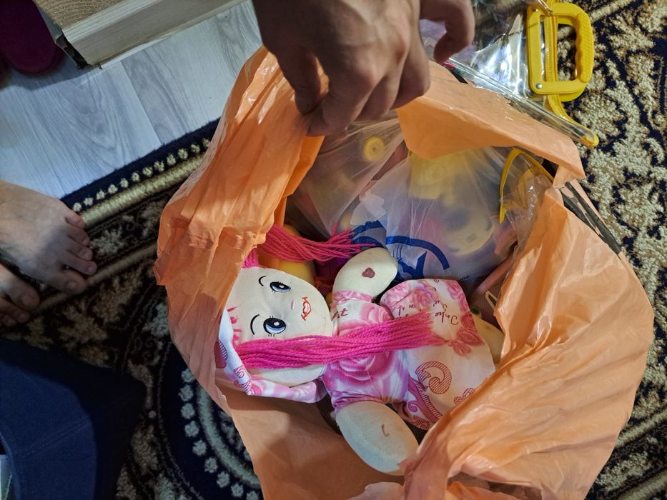 Детски игрушки отдам за 200000 сум