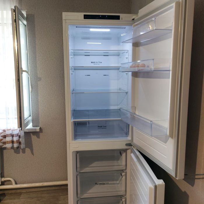 Продам холдильник