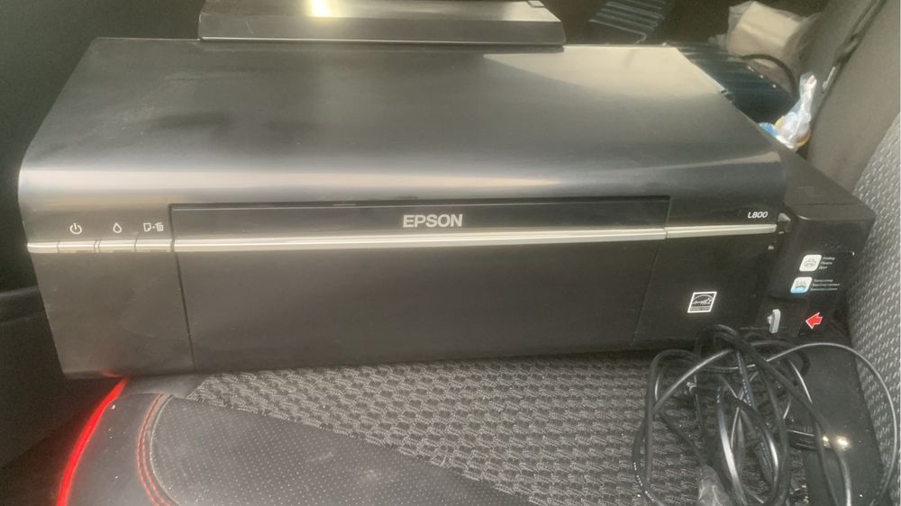 Продам цветной принтер Epson L800