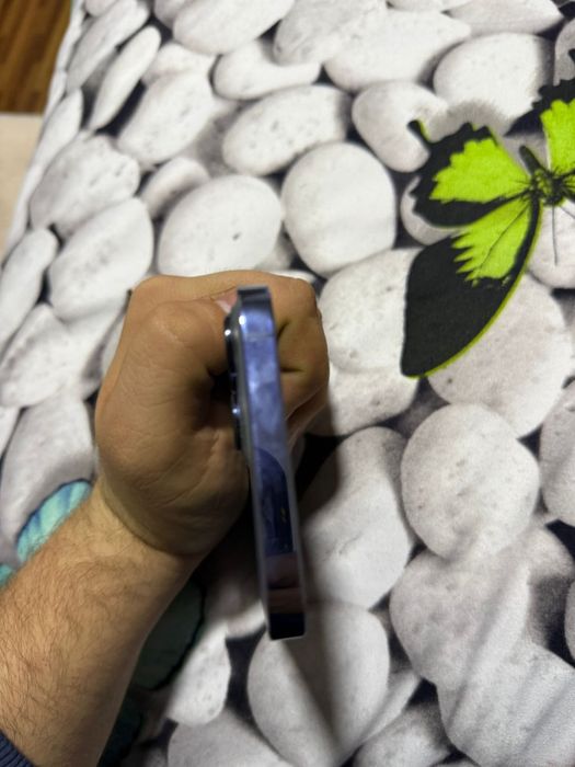 Vand Iphone 13 pro max  capacitate 128 baterie 81