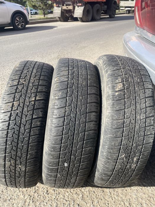 Продам щины автоваз R13