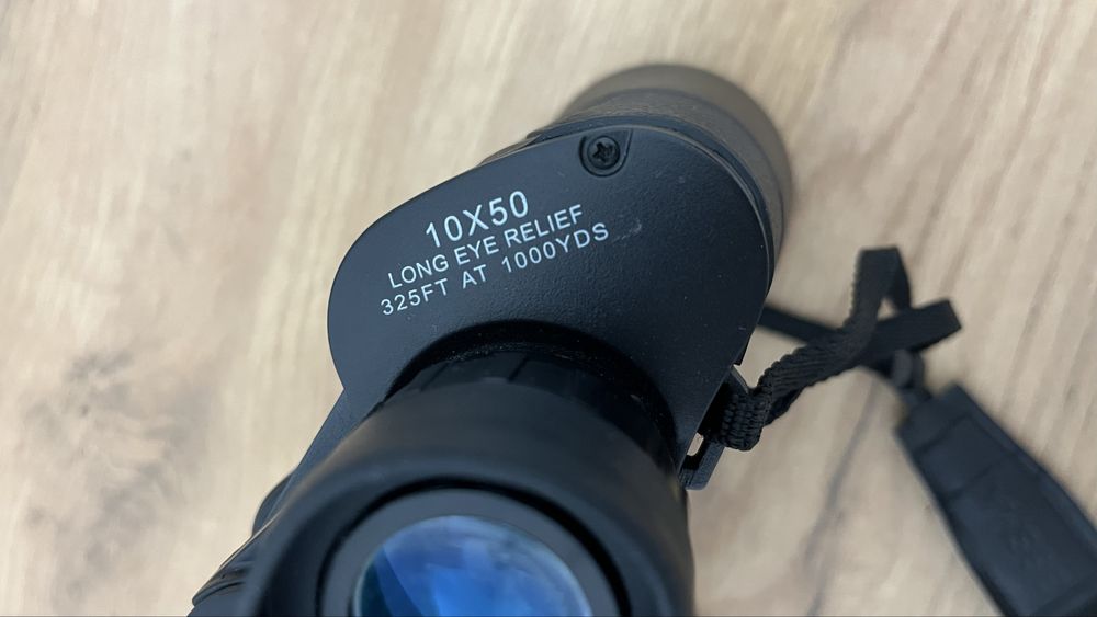 Бинокль Bosma 10x50