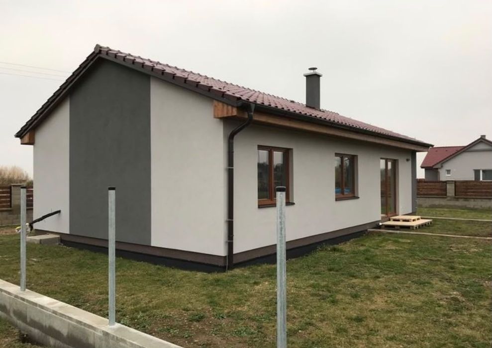 Case pe structura metalica
