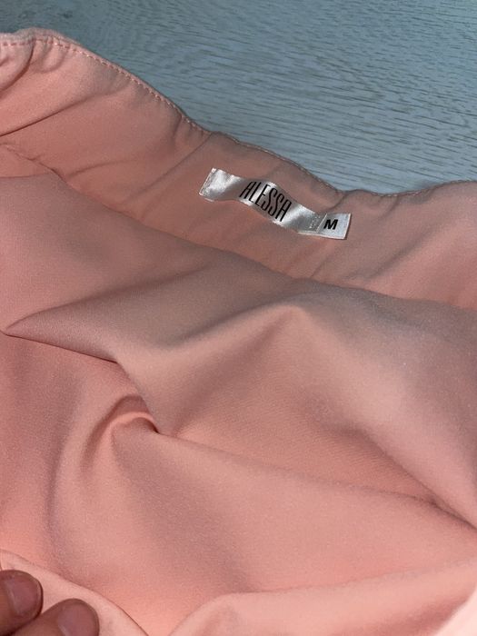 Пола Alessa нова