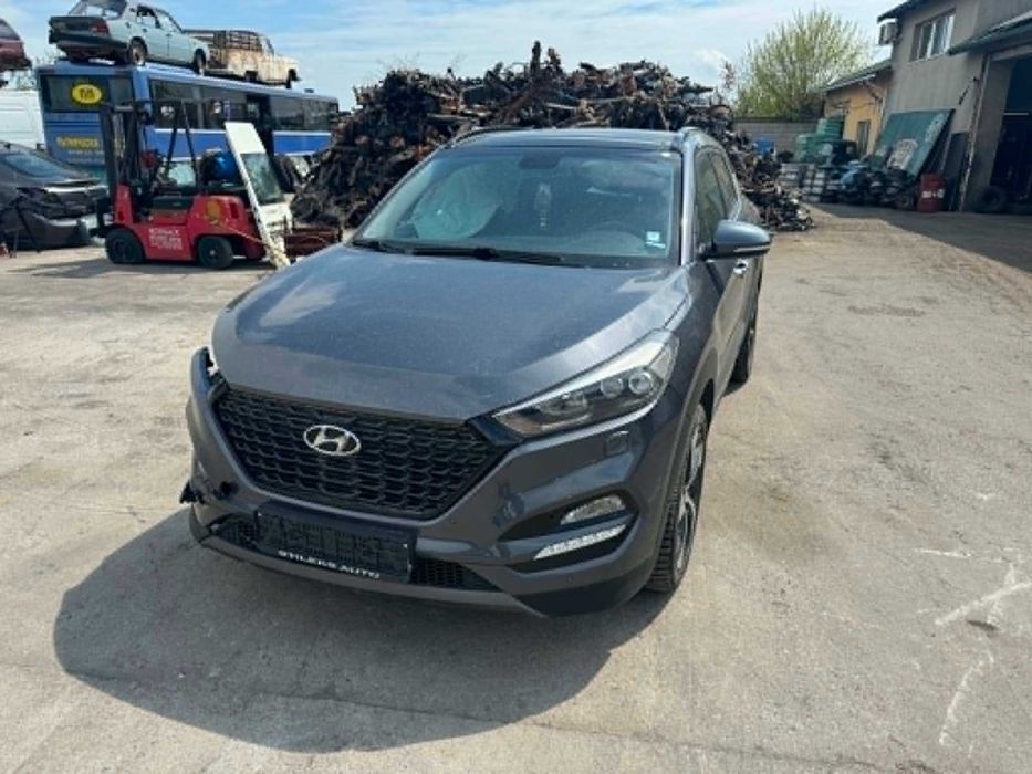 hyundai tucson 2.0 crdi 4x4 на части кожа панорама автомат хюндай туксон  мъртва зона